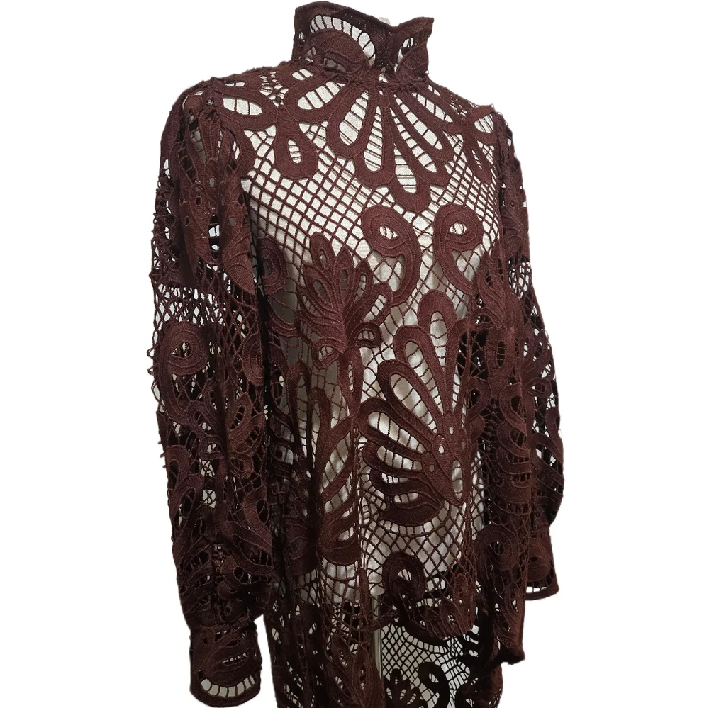 Boston Proper Chocolate Brown Crochet Lace High-Low Top Mock Neck Size Medium - Picture 4 of 13